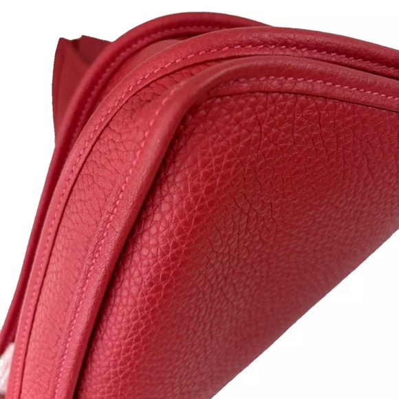 AUTH 2023 HERMES H GHW EVELYNE III PM ROUGE VIF CLEMENCE CROSSBODY SADDLE BAG - Picture 7 of 16
